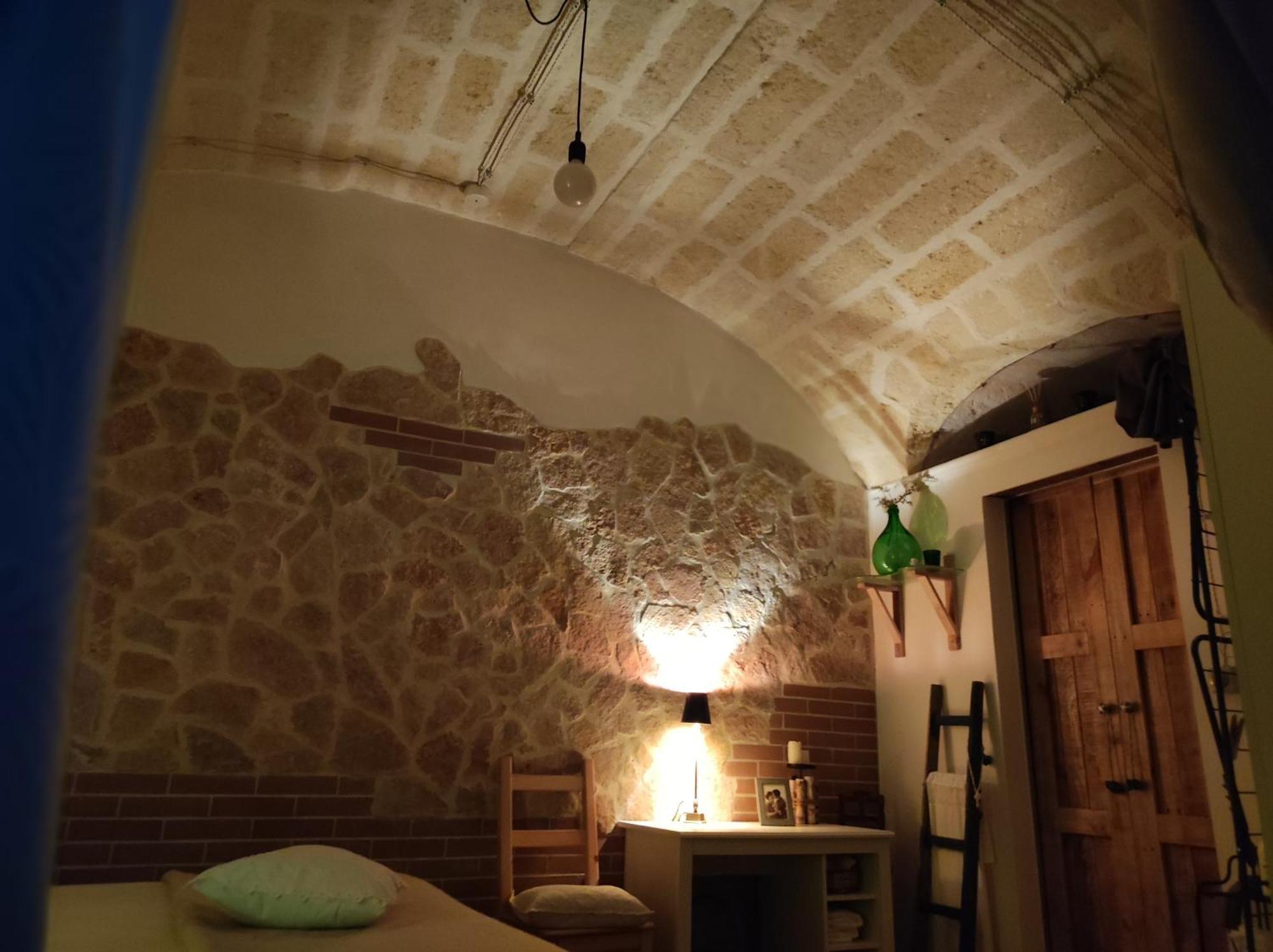 Kryptadion Villa Grottaglie Exteriör bild